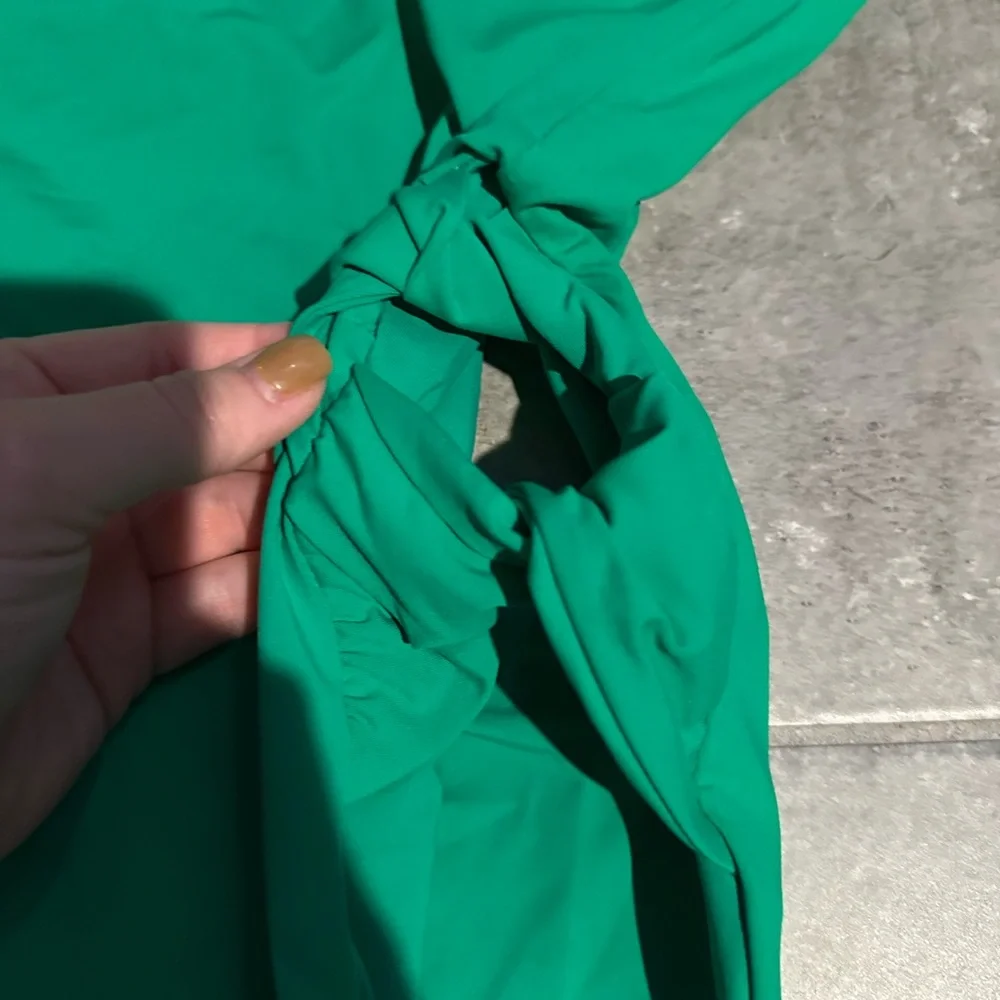 Becca by Rebecca Virtue One Piece Swimsuit Size Small - Picture 3 of 6